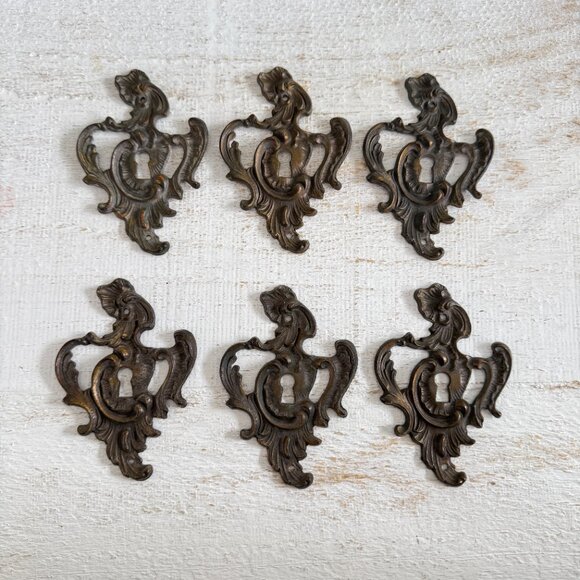 Antique Keeler Brass Co. Skeleton Keyhole Cover Plates Set of 6 - Picture 2 of 11